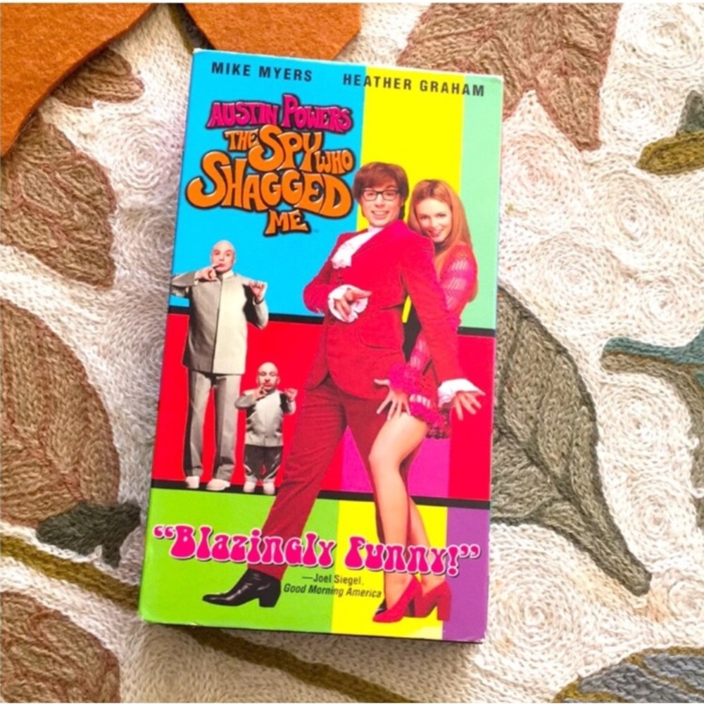 Austin Powers VHS tested and working